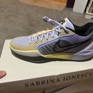 Nike Sabrina 1 “Spark” Men’s Size 9/ Women’s Size 10.5